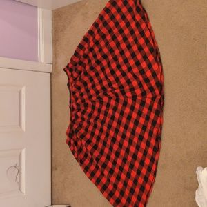 Shein, 4XL, black and red